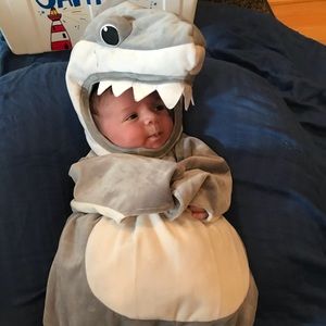 Shark HAlloween costume 3 to 6 months